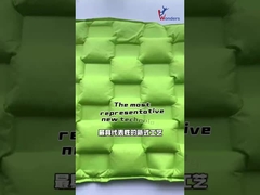 Une nouvelle veste à gazon collée.